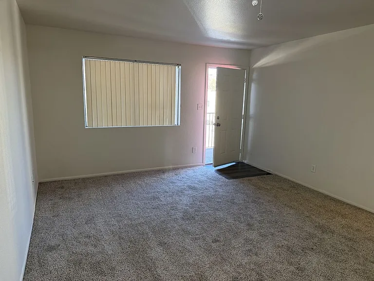 10644 N 15th Way #11 — Photo 13