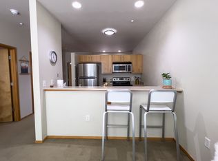 1125 NW 9th Ave APT 228, Portland, OR 97209