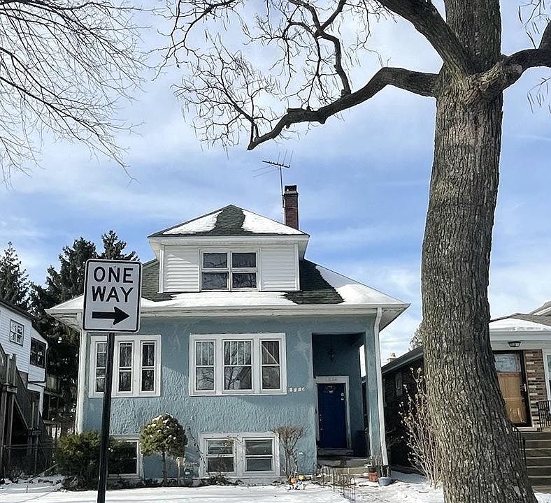 1st image of 4536 N Kildare Ave #L