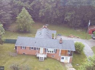 264 N Hayfield Rd, Winchester, VA 22603