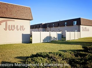 1833 2nd St SE APT C, Minot, ND 58701