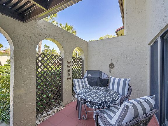 4th image of 21207 Lago Circle