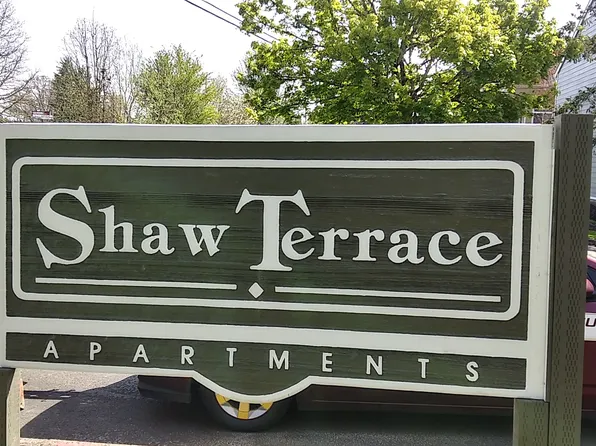 Shaw Terrace - 394