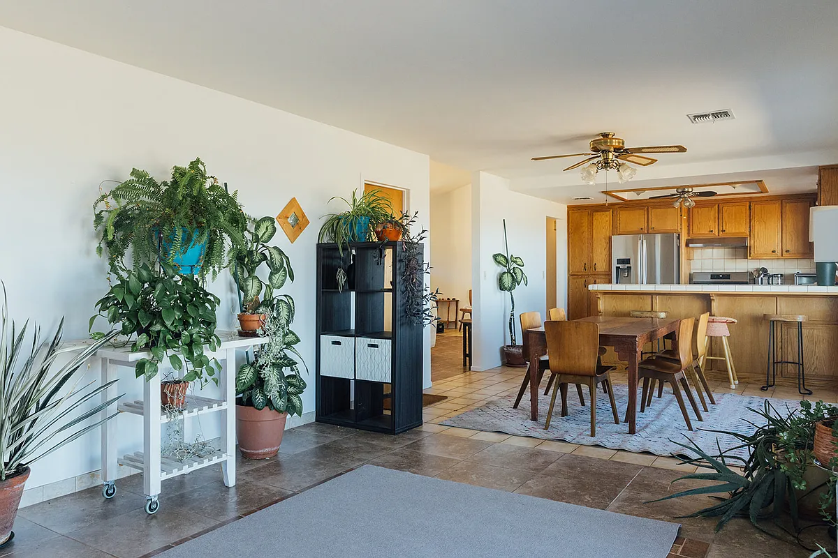 Building Photo - 60576 Onaga Trl