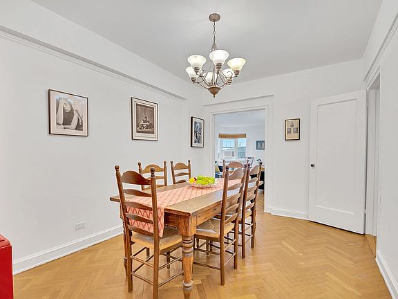 3rd image of 140 Cabrini Blvd APT 116