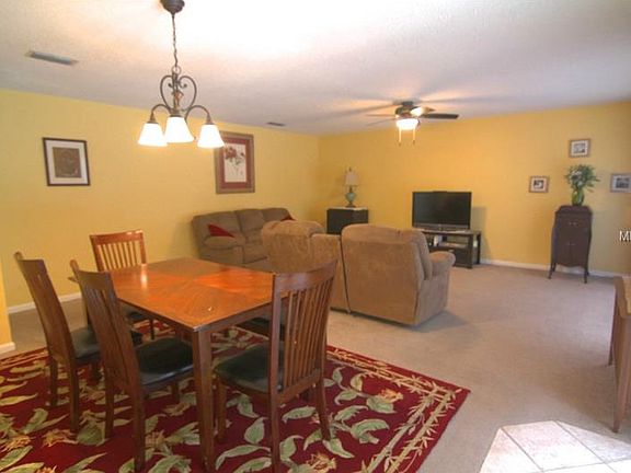 3rd image of 15614 Gardenside Ln