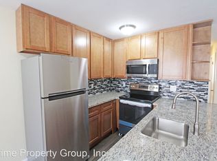 2000 Filbert St APT 11, Oakland, CA 94607