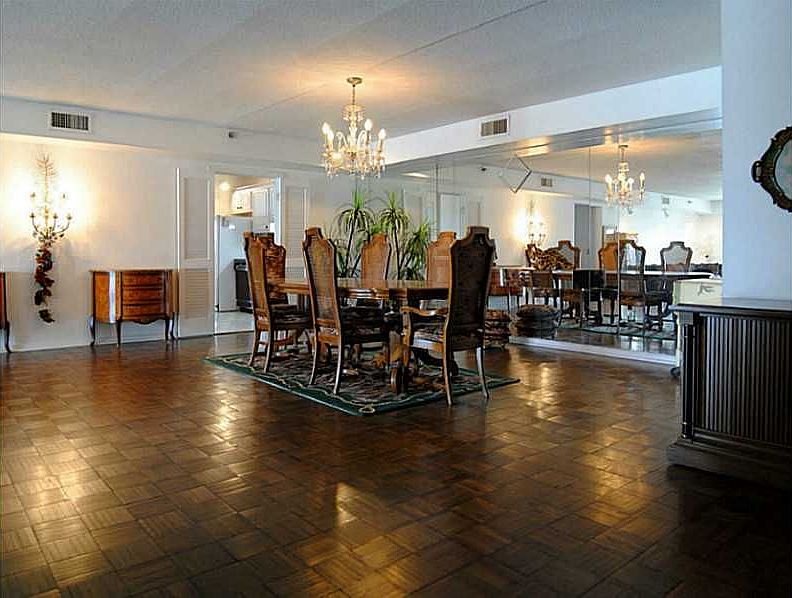 2nd image of 200 Hoffman Ave APT 502