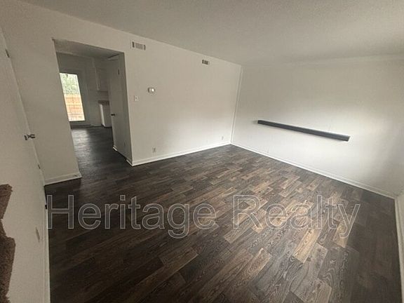 4th image of 1207 Crest Brook Dr