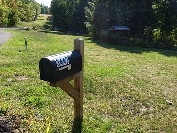5th image of 3443 Fairview Ct