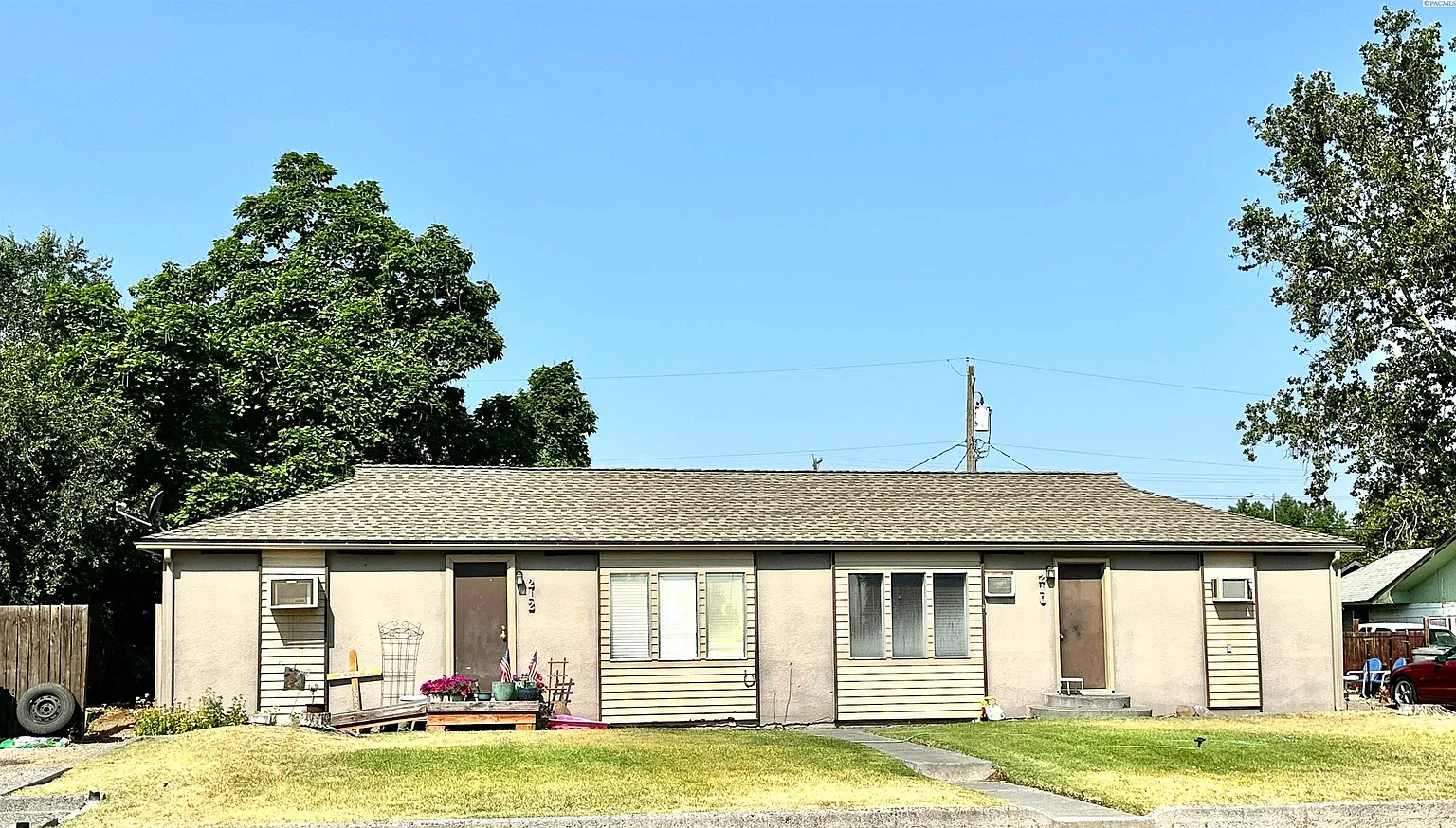 208 S Dawes St photo 1