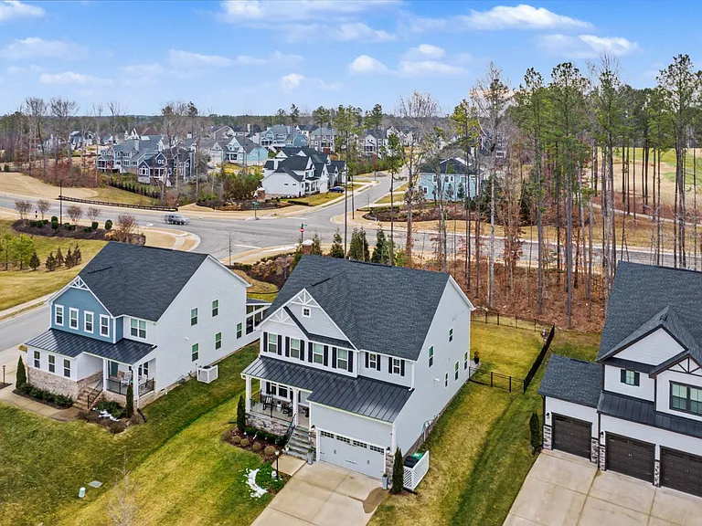 18307 Sagamore Dr — Photo 46