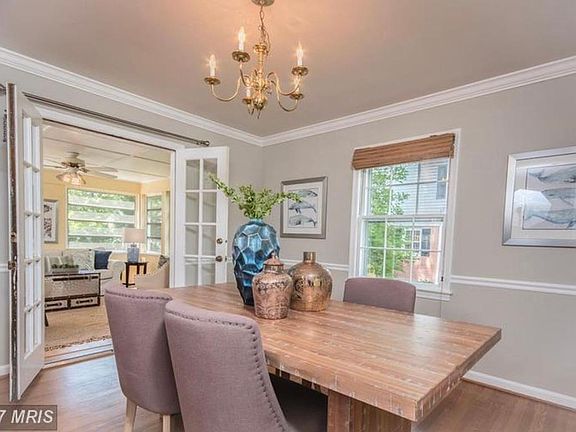 5th image of 8500 Crown Pl