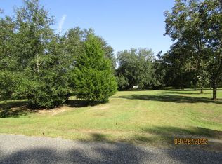 5004 Strawberry Rd, Pelham, GA 31779