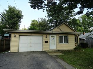 1035 Iowa Ave, Aurora, IL 60506