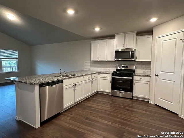 3926 Copper Riv — Photo 4