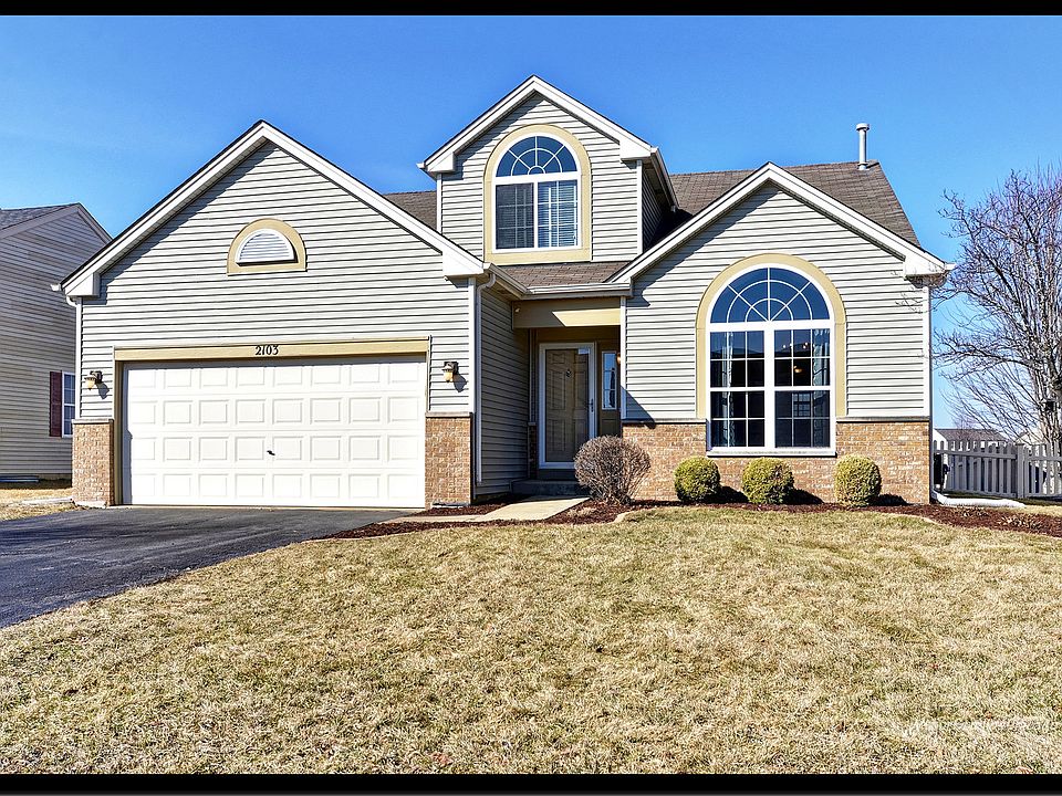 1st image of 2103 Ashbrook Ct