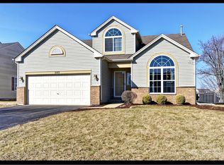 2103 Ashbrook Ct, Plainfield, IL 60586
