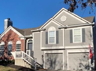 15206 W 156th Ct, Olathe, KS 66062