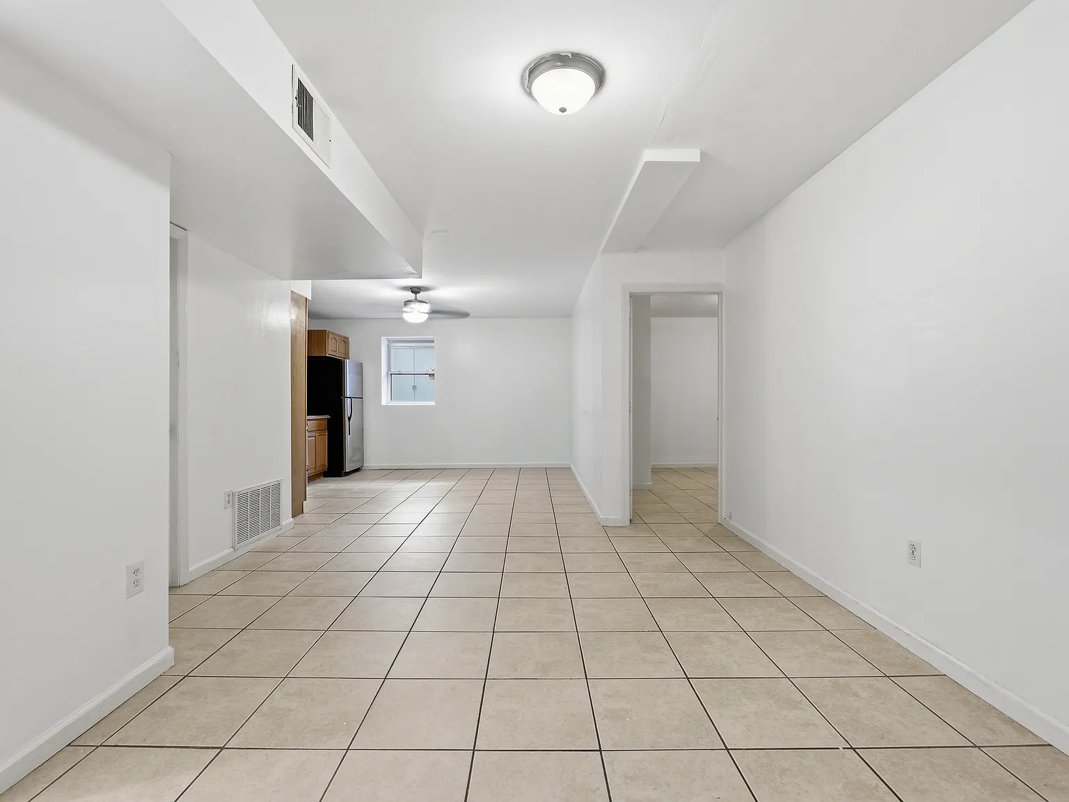 2 bed, $2,050 — Photo 2