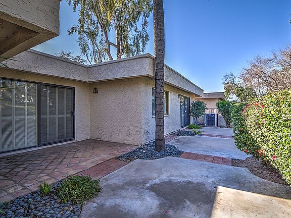 2nd image of 8055 N Via Palma