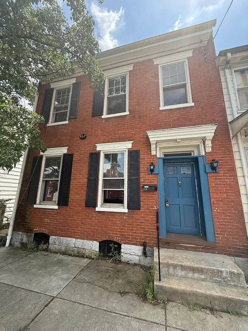 Spacious 6-Bedroom Home for Rent $2,750/Month + Utilities — Photo 1