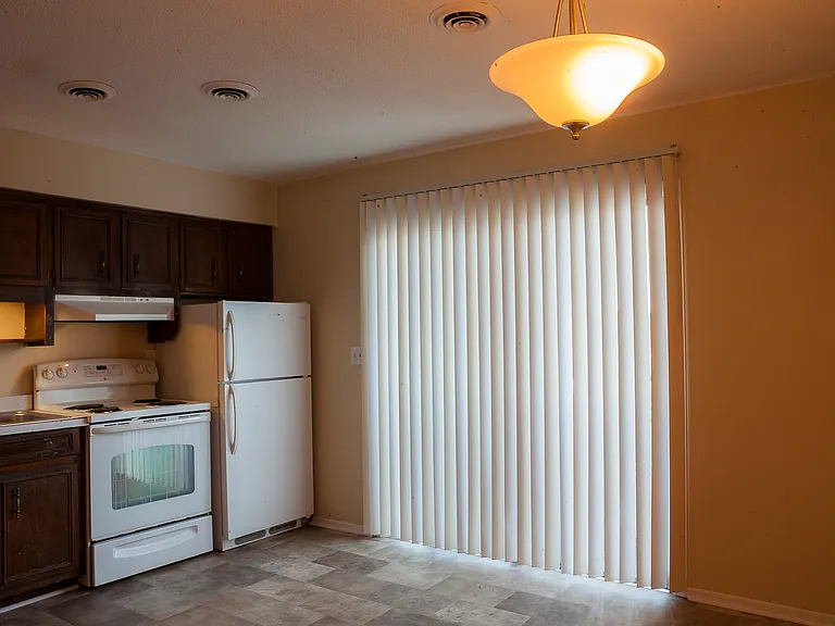 1805 King College Rd #C7 — Photo 12
