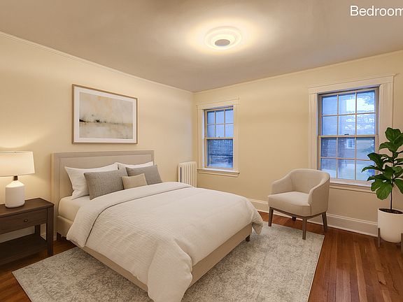 3rd image of 446 Lowell Ave #446