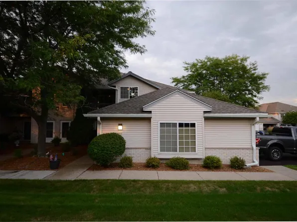 1011 Guthrie ROAD #4, Waukesha, WI 53186