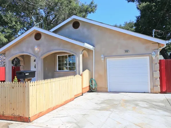 2218 Ralmar Ave, Palo Alto, CA 94303