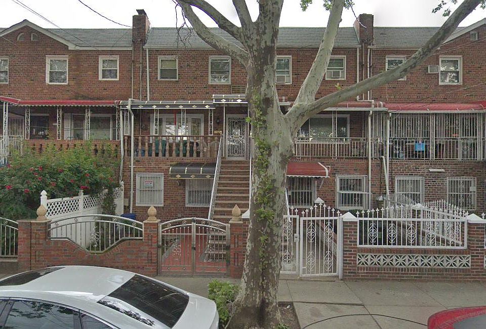 1st image of 711 E 78th St #1