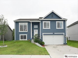 7768 N 86th Ave, Omaha, NE 68122