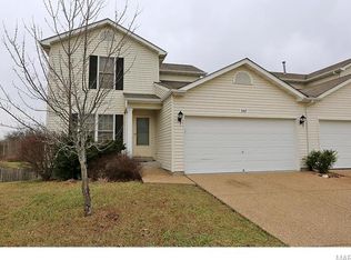 547 Donna Marie Dr, Wentzville, MO