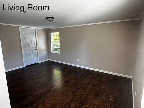 4th image of 1415 Bleecker St APT 4