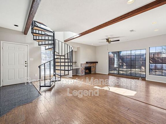 3rd image of 5100 Verde Valley Ln APT 136