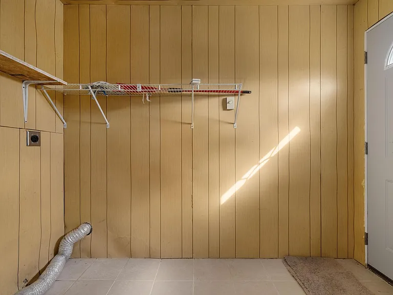 2908 Bloomingdale Rd #1 — Photo 10