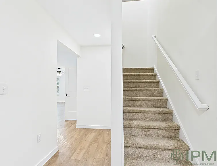 2582 Emma Ln — Photo 13