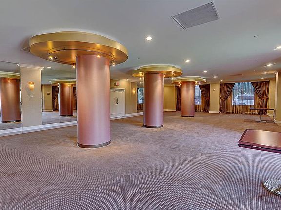 5th image of 5110 San Felipe St Unit 94W