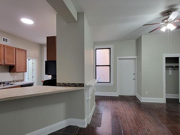 Living Room/ Kitchen