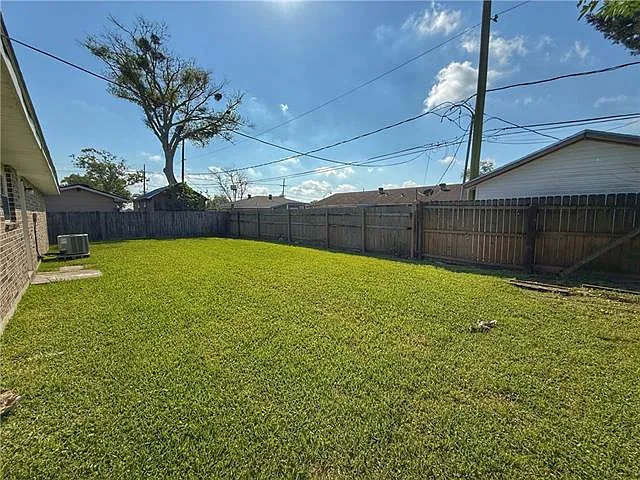 2705 Britannica Dr — Photo 14