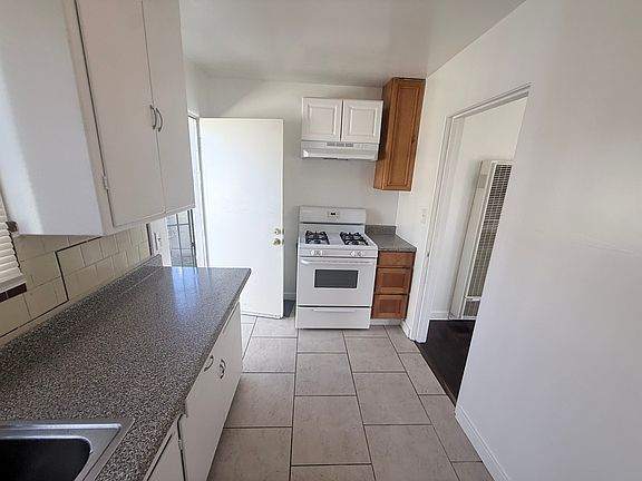 5th image of 9006 A St #9006