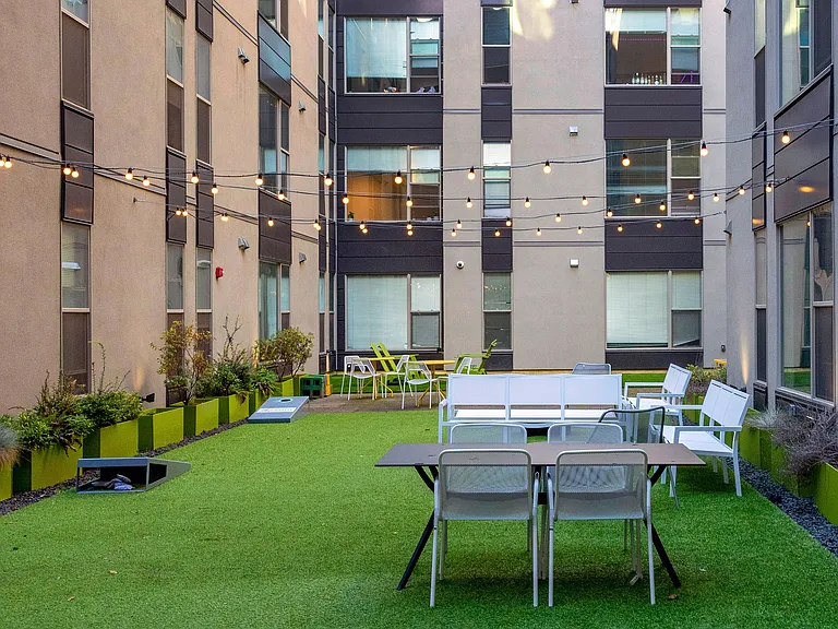 Courtyard A 8