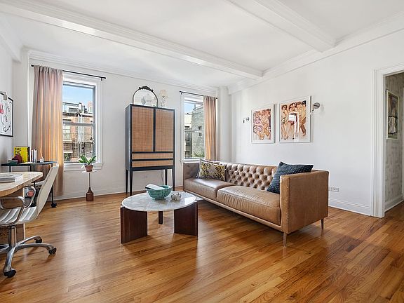 2nd image of 105 W 73rd St APT 5A