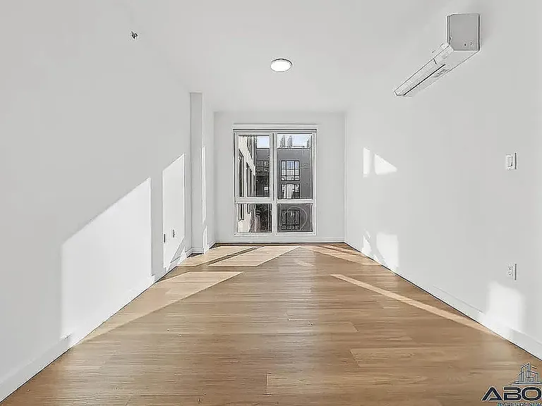 100 Lenox Rd #8H — Photo 4