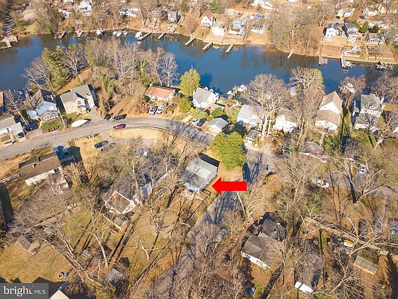 5th image of 635 Laurel Dr