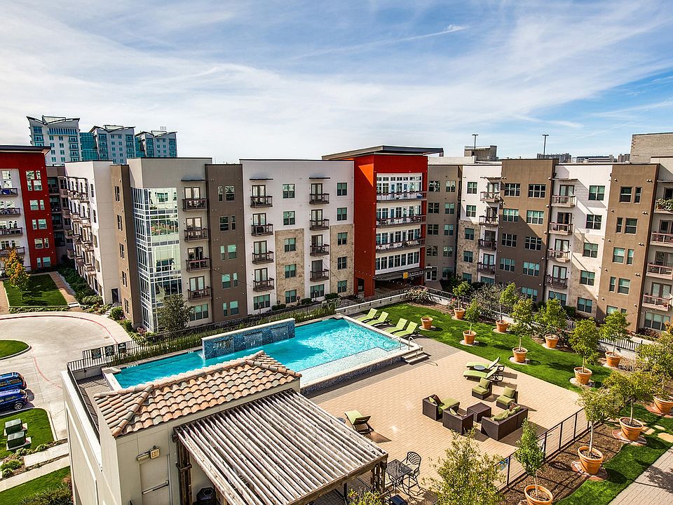 1st image of 900 Matisse Dr #312