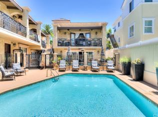 329 Marguerite Ave APT 7, Corona Del Mar, CA 92625
