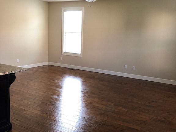 4th image of 645 Cooper Sq