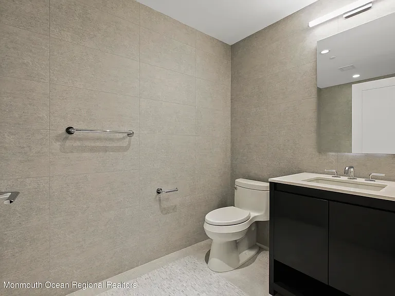15 Morris Ave #309 — Photo 17