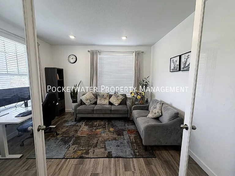 1856 Meagan Way — Photo 3